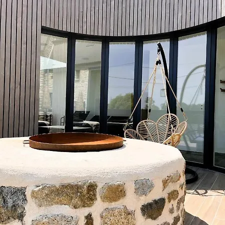 Maisons Jade, Arcadie Et Eden *
